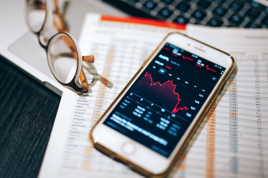 新劇《你是我的榮耀》戴眼鏡造型爆火，美麗島多焦鏡讓眼鏡也能為氣質(zhì)加分