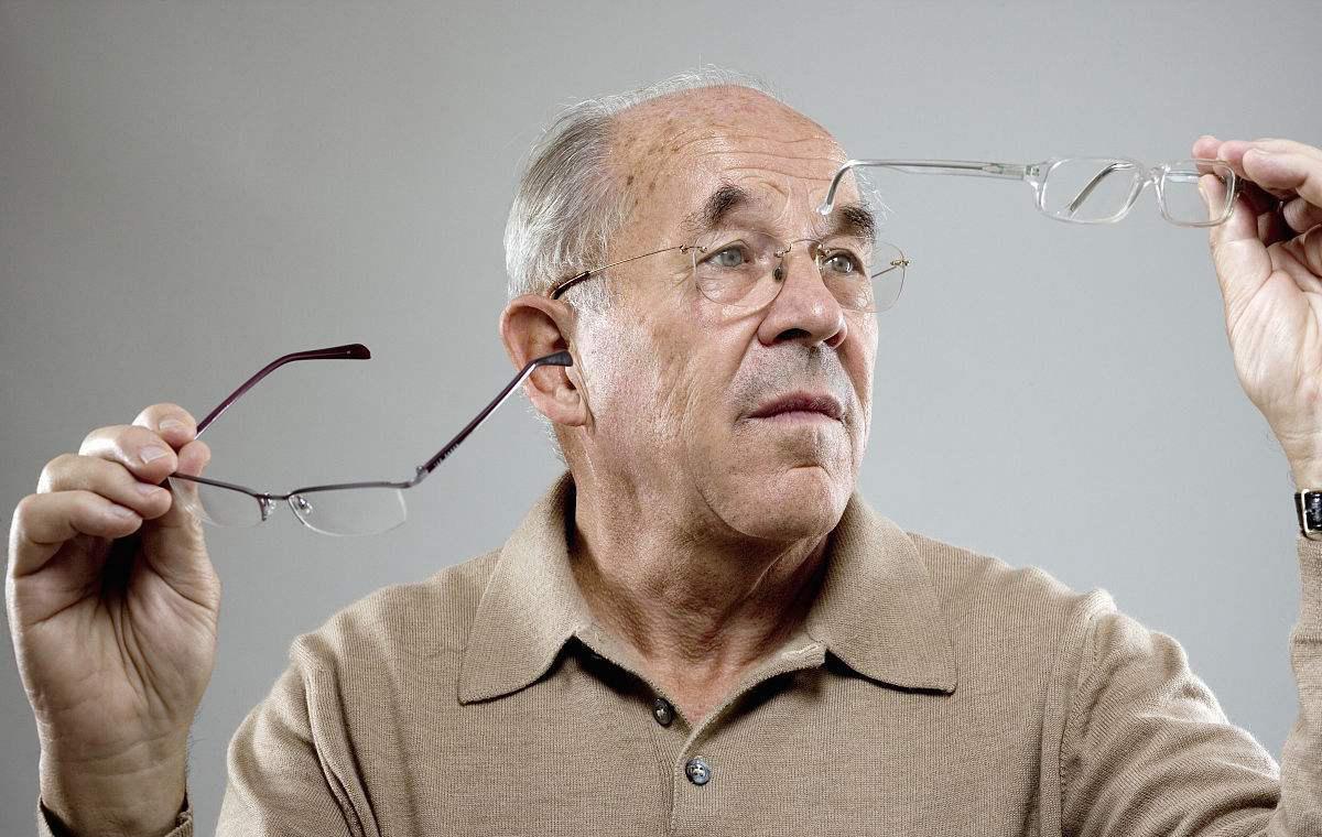 關(guān)愛中老年人眼部健康，美麗島多焦鏡專注解決國人近視又老花難題